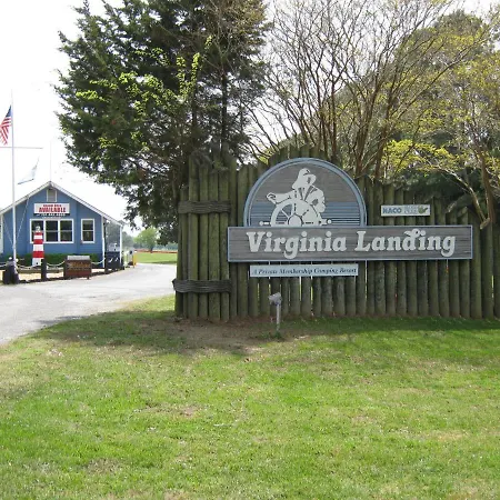 Virginia Landing Camping Resort Cabin 19